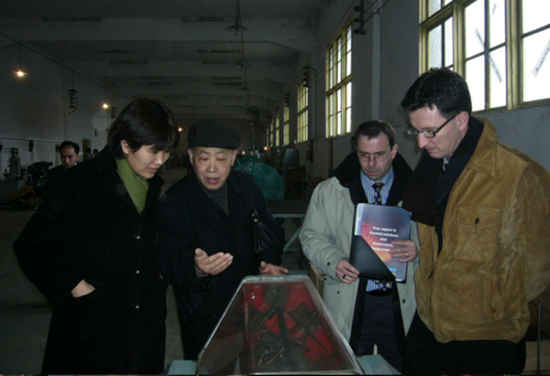 法國阿?，m領(lǐng)導(dǎo)視察我公司現(xiàn)場(chǎng)